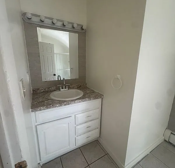 164 W School St #1 — Photo 8