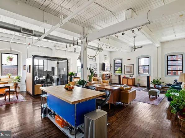 429 N 13th St APT 5G, Philadelphia, PA 19123