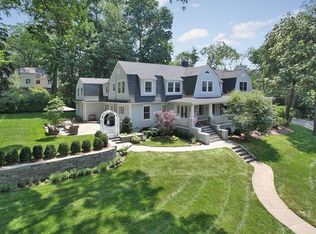 305 Wastena Ter, Ridgewood, NJ 07450