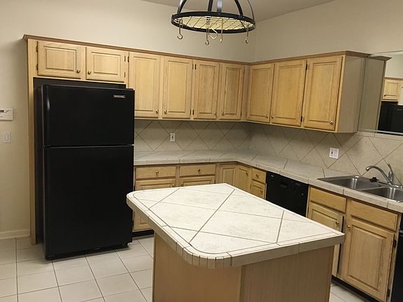 5th image of 8914 N May Ave #79