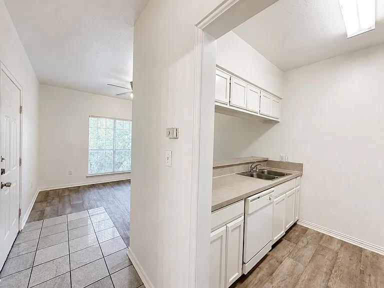 315 Fry St #6 — Photo 4