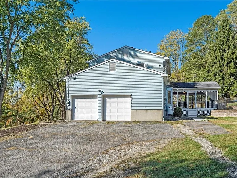1808 Route 208 — Photo 34