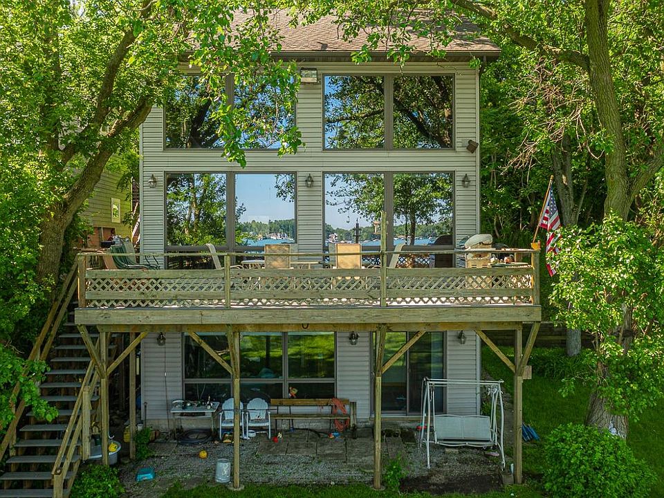 1st image of 8319 Lake Shore Dr