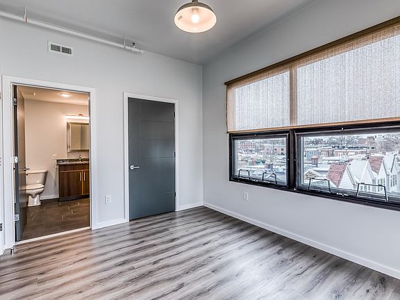 3rd image of 4800 Brown St #410A