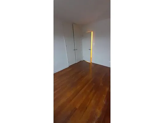 Rented by D S J Realty LLC | media 8