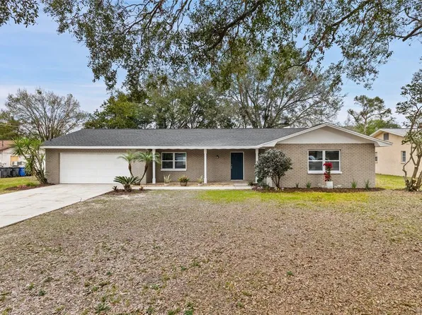 8706 Elmdale Pl, Tampa, FL 33637