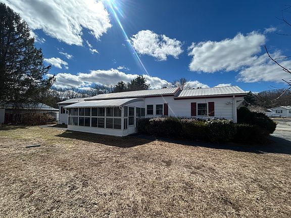 2nd image of 32 Christian Ave