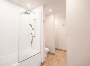 287 Rabbit Ln, West Vancouver, BC