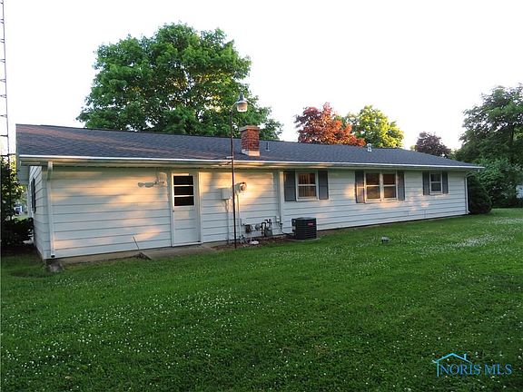 2nd image of 1821 North Ct