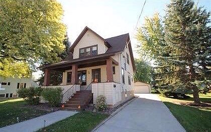 1st image of 182 E Arndt St