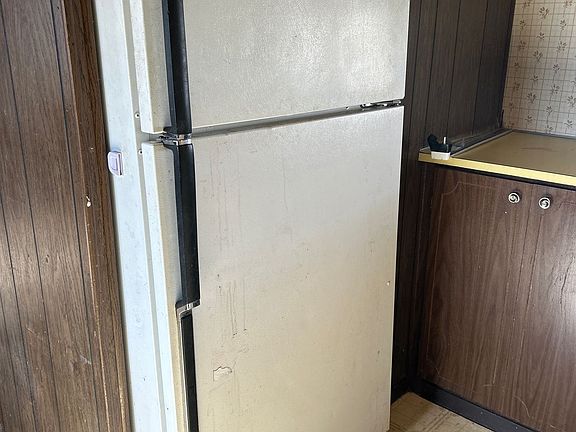 3rd image of 4022 South Ave W #1