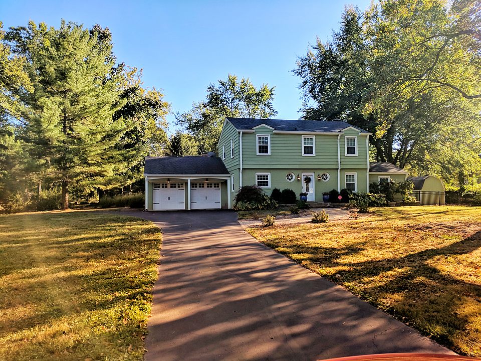 1st image of 1001 Oakwood Trl