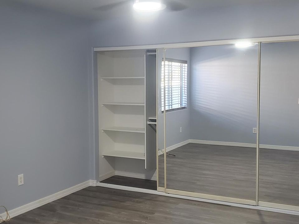 Master Bed Room with Glass Closet