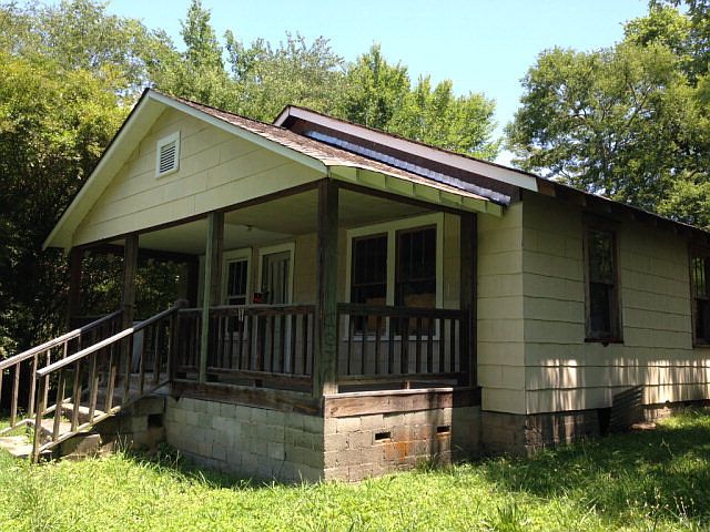 2nd image of 13159 Highway 41