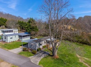 26 K Ln, Franklin, NC 28734