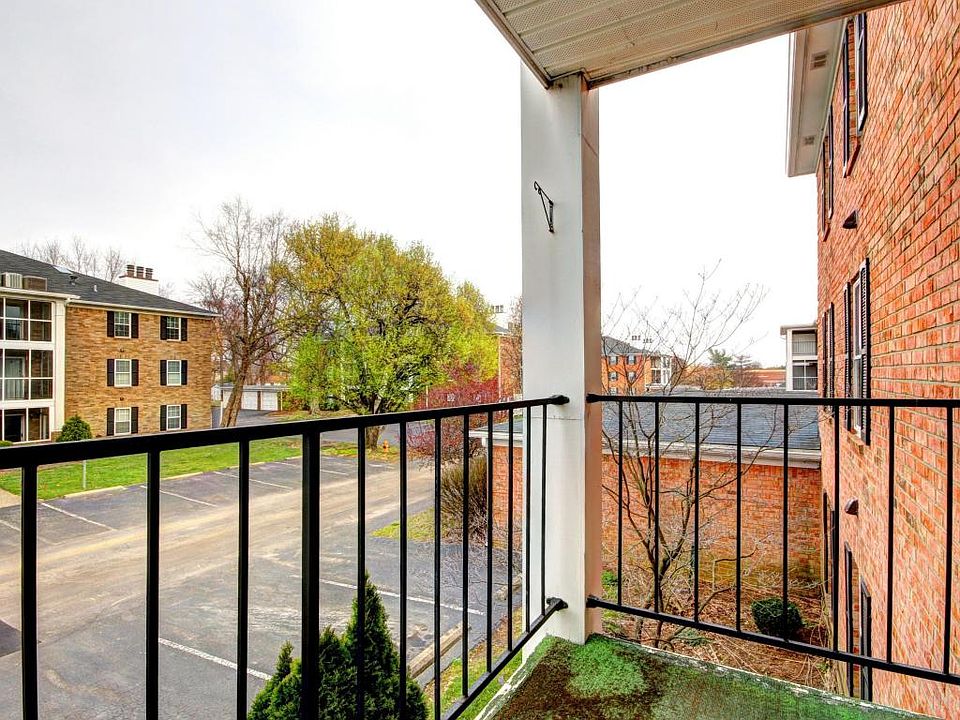 1st image of 606 Donard Park Ave