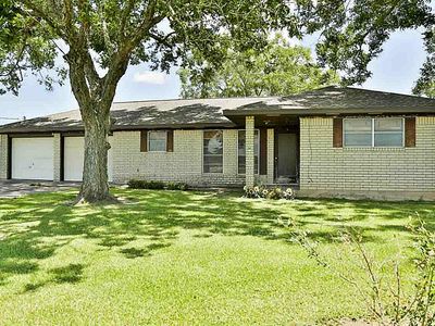 10515 Fm 1236, Needville, TX, 77461