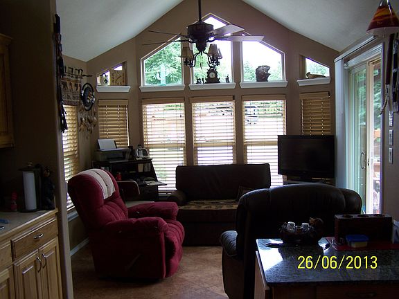 Front room 