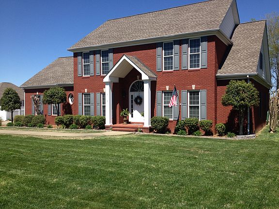 3rd image of 2116 Glenwood Dr