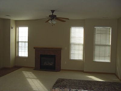 3rd image of 15864 Larimore Plz APT 109