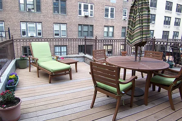 Rented by Susan Finkel, LREB | media 26