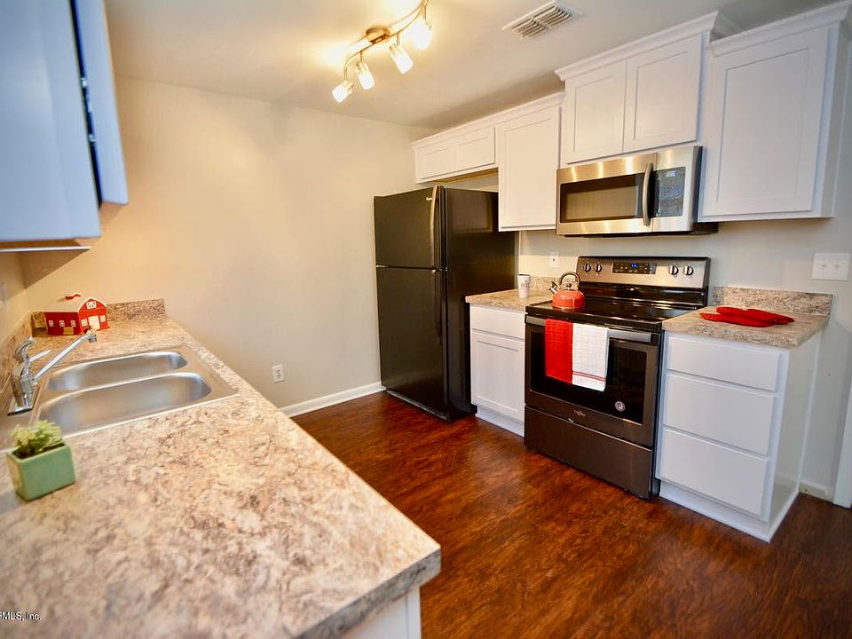 1st image of 4022 Oriely Dr