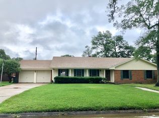 5770 Serene Dr, Beaumont, TX 77706