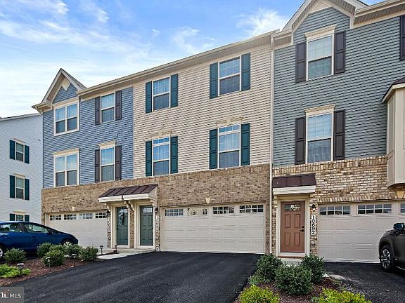 4th image of 10690 Brewerton Ln