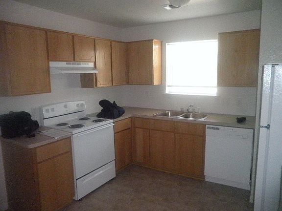 4th image of 3409 Atkinson Ave APT D
