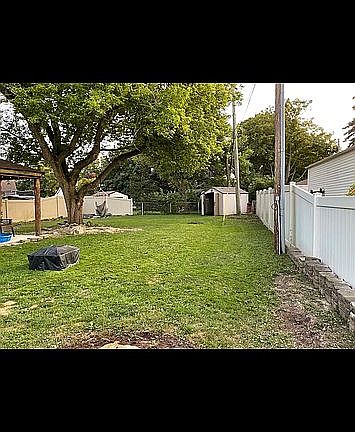 5th image of 29936 Munro St