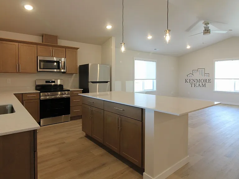 16820 S Stevens Dr — Photo 4