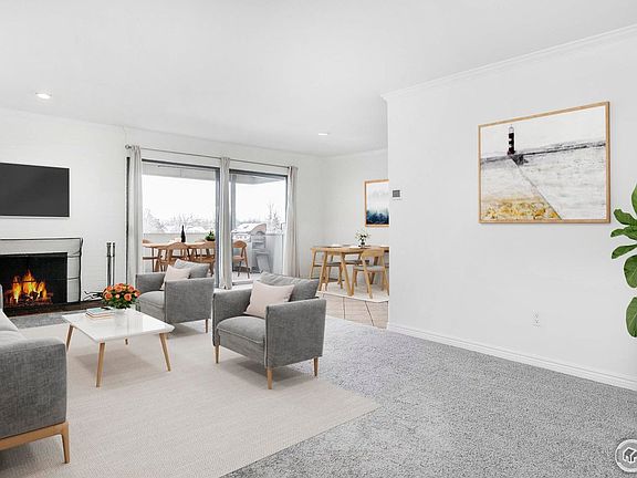 3rd image of 2227 Canyon Blvd #401A