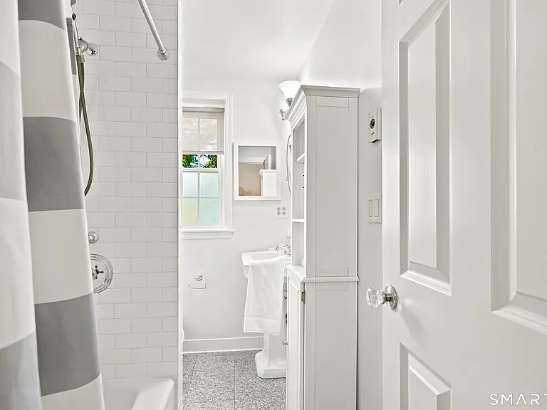 833 Summer St #2E — Photo 18