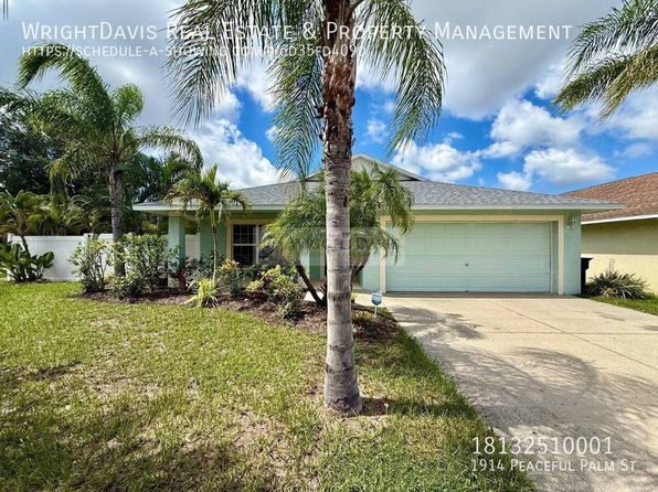 1914 Peaceful Palm St