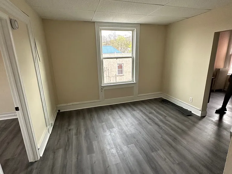 1202 Vestal Ave — Photo 10