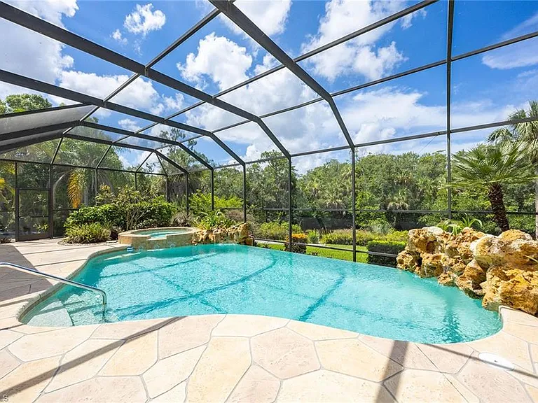 25820 Creekbend Dr — Photo 26