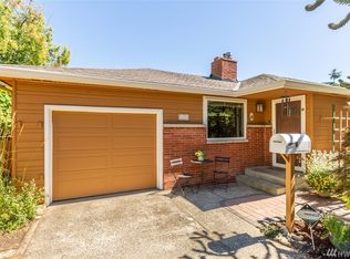 9256 30th Ave SW, Seattle, WA 98126