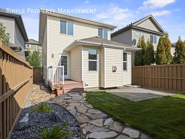 273 McConachie Dr NW — Photo 30