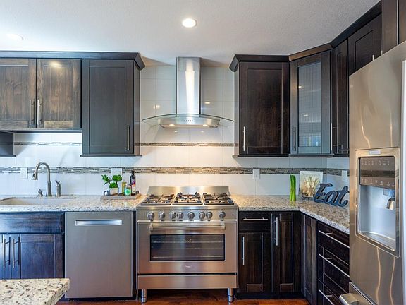 5th image of 1801 La Terrace Cir