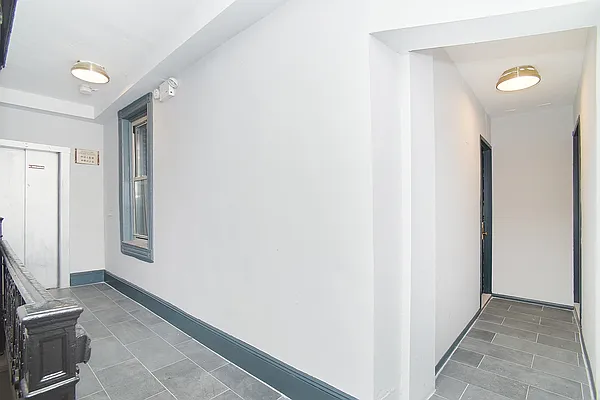 Rented by REAL New York | media 23