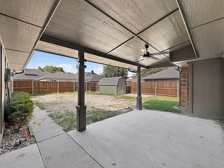 817 Sycamore Creek Rd — Photo 39