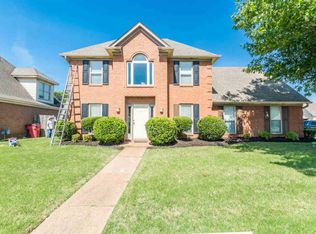 1951 Chartridge Dr, Cordova, TN 38016