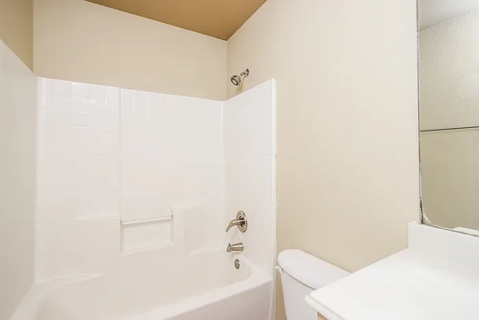 108 Oregon Trl — Photo 14