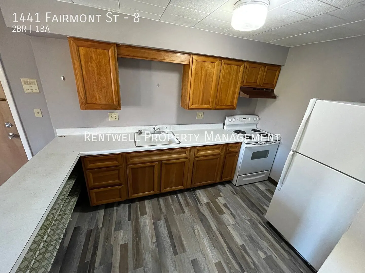 2 Bedroom Apartment in Wilkinsburg — Photo 2