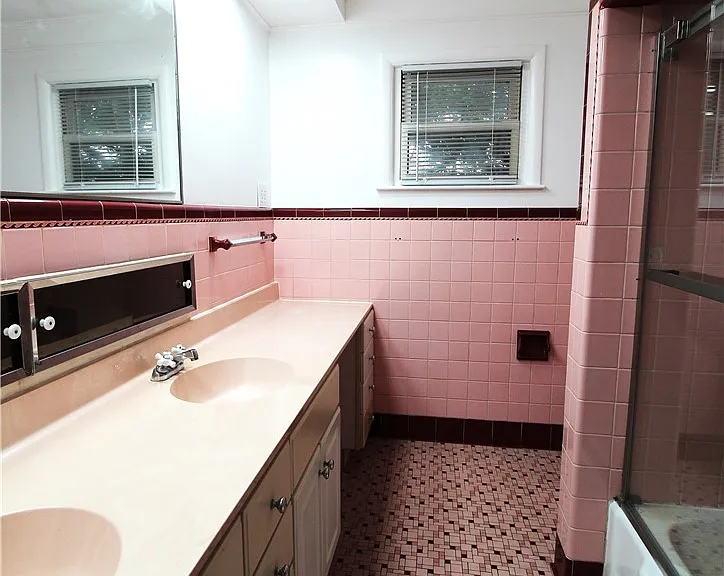 24 Forest Rd — Photo 29
