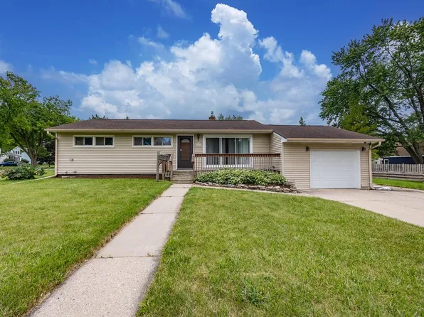 N84W16651 Ann AVENUE, Menomonee Falls, WI 53051