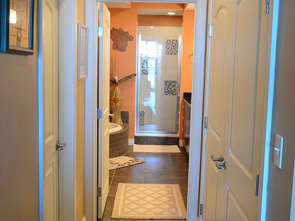 4th image of 1925 S Atlantic Ave APT 1005