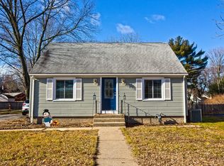 445 Robinson Ave, Attleboro, MA 02703