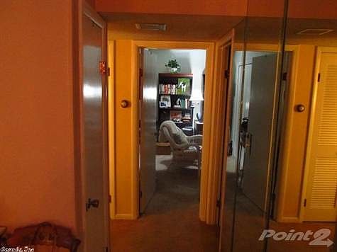 5th image of 1401 N Pierce St APT 20