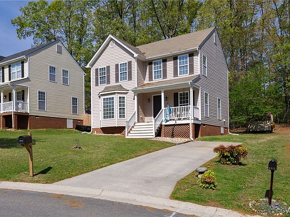 5th image of 8141 Solitude Ln